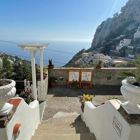 La Villa Di Enzo Casa Vacanze Con Vista Mare 아말피 외부 사진
